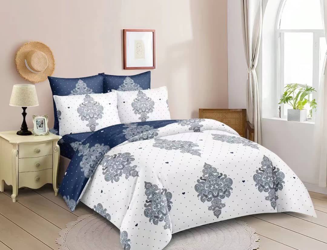 Complete 10-Piece Bedding Super Set with Removable Quilt (6x6)