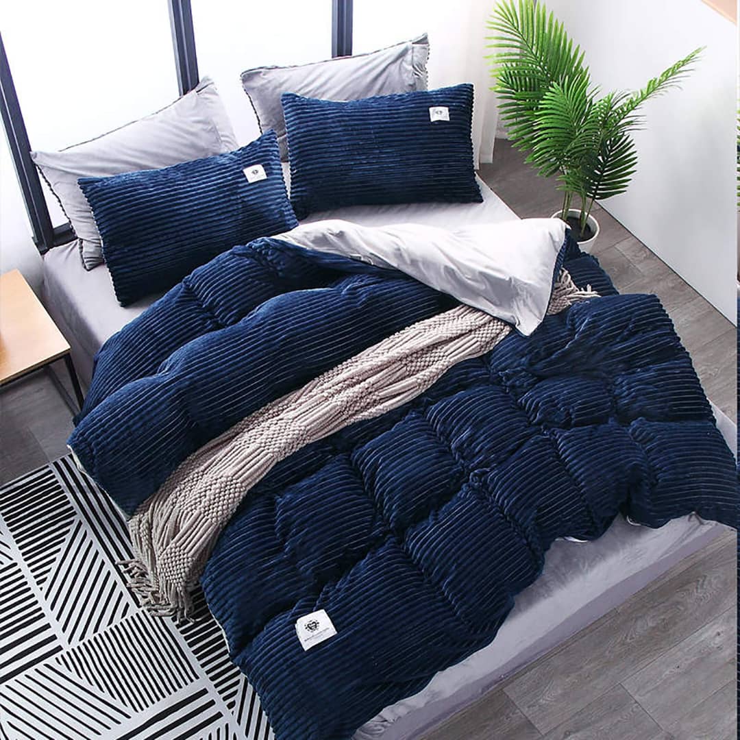 Double-Sided Coral Velvet Duvet Set (4pcs)
