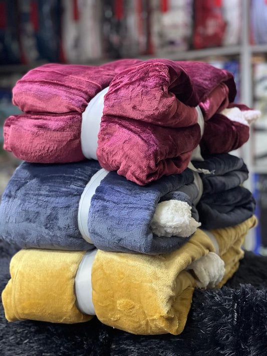 Soft & Cozy Fleece Blanket